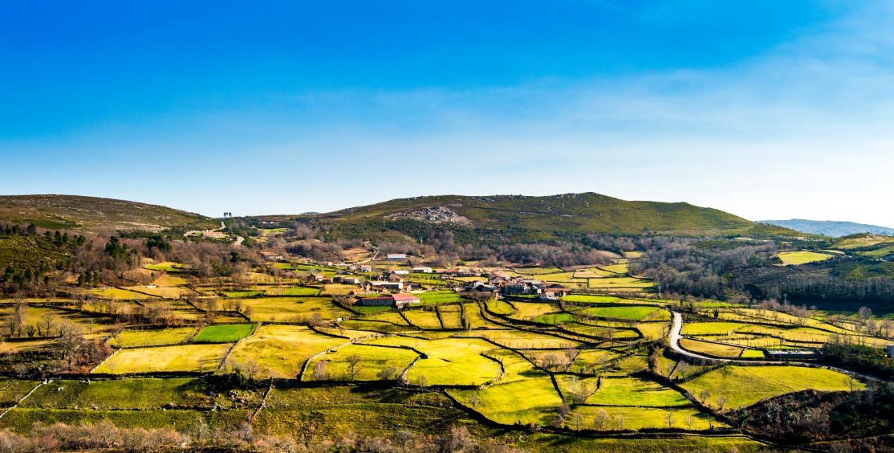 Boticas Parque Natur Houses المظهر الخارجي الصورة