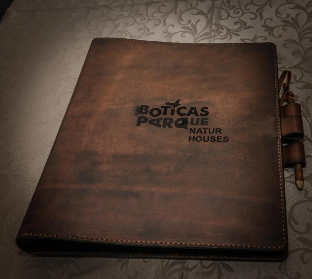 Boticas Parque Natur Houses المظهر الخارجي الصورة